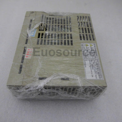 SGDH-01AE Yaskawa Servo Drive Compact industrial