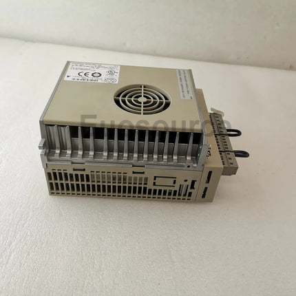 SGDH-10AE Yaskawa Servo Drive For networked motion