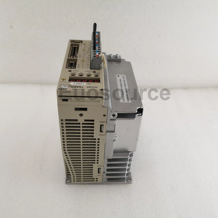 SGDM-15ADA-V Yaskawa Servo Drive Industrial Applications