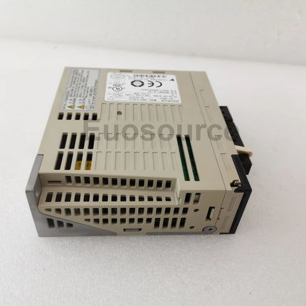 SGDS-01A01A Yaskawa Servo Drive Analog control