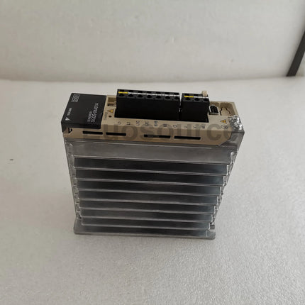 SGDS-04A01A Yaskawa Servo Drive Compact industrial