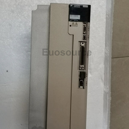 SGDV-120D01A Yaskawa Servo Drive Analog control