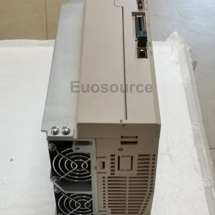 SGDV-120D01A Yaskawa Servo Drive Analog control