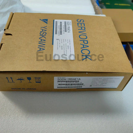 SGDV-1R6AE1A Yaskawa Servo Drive Compact industrial