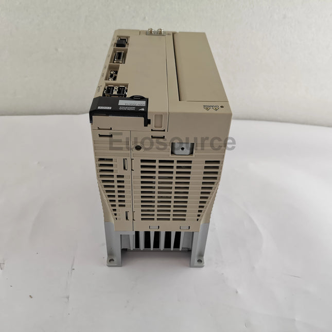 SGDV-200A11A Yaskawa Servo Drive EtherCAT Analog control
