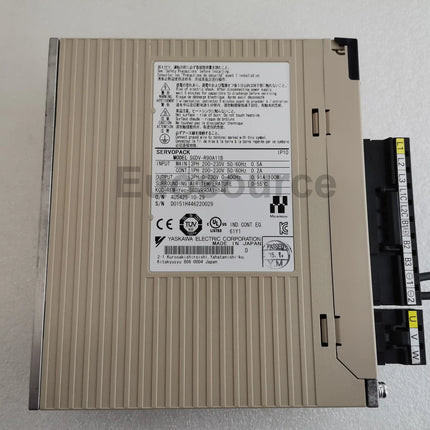 SGDV-R90A11B Yaskawa Servo Drive Compact industrial