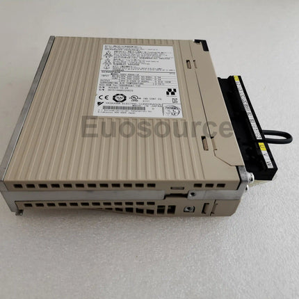 SGDV-R90A11B Yaskawa Servo Drive Compact industrial