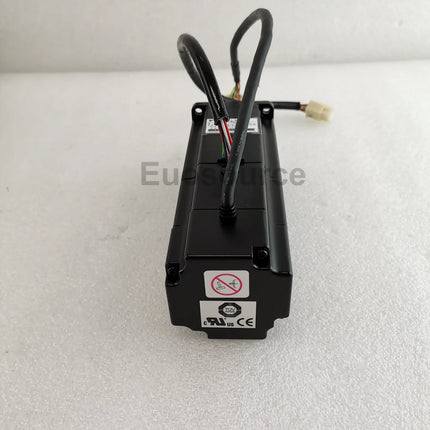 SGM-04UWB4L Yaskawa Servo Motor Absolute Encoder