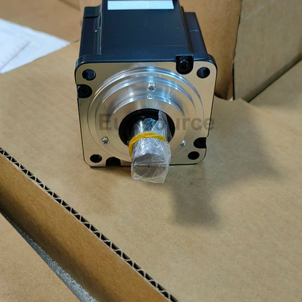SGM7A-08A7A2S Yaskawa Servo Motor Sigma 7 Servo