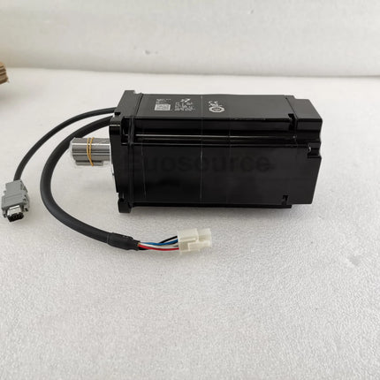 SGM7J-08A7C6E Yaskawa Servo Motor Sigma 7 Servo