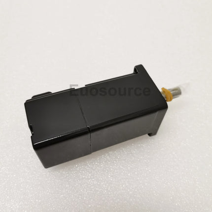SGMAS-01A2A2B Yaskawa Servo Motor High Precision