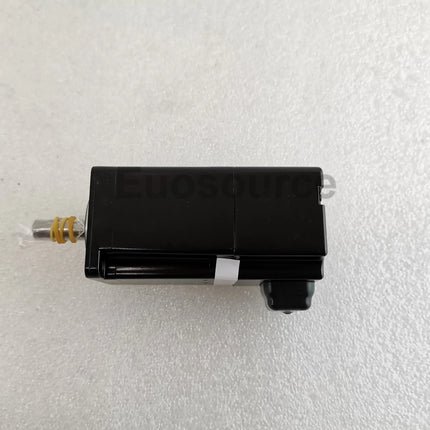 SGMAV-01ADA21 Yaskawa Servo Motor Absolute Encoder