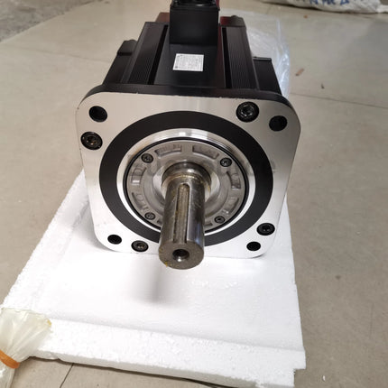 SGMG-44V2AAC Yaskawa Servo Motor Sigma Series