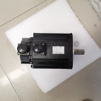 SGMGH-13DCA-YG15 Yaskawa Servo Motor AC Servo