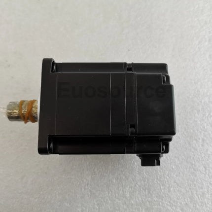 SGMJV-02AAA21 Yaskawa Servo Motor Absolute Encoder