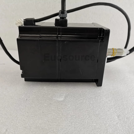 SGMP-15AWYR11 Yaskawa Servo Motor Sigma Series