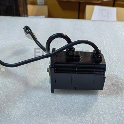 SGMPH-01A2A-YR21 Yaskawa Servo Motor High Precision