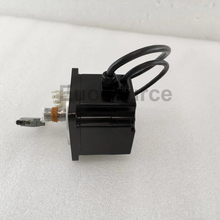 SGMPH-02AAA21 Yaskawa Servo Motor AC Servo