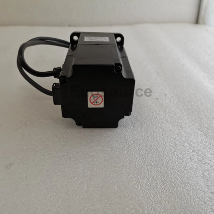 SGMPH-04ABA-SF22 Yaskawa Servo Motor Sigma Series