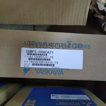 SGMPS-04ACA21 Yaskawa Servo Motor Absolute Encoder