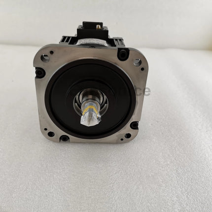 SGMRV-05ANA-YR11 Yaskawa Servo Motor High Precision