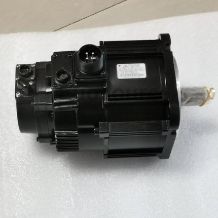 SGMRV-13ANA-YR21 Yaskawa Servo Motor AC Servo