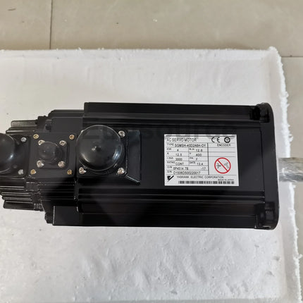 SGMSH-40D2A6H-OY Yaskawa Servo Motor AC Servo