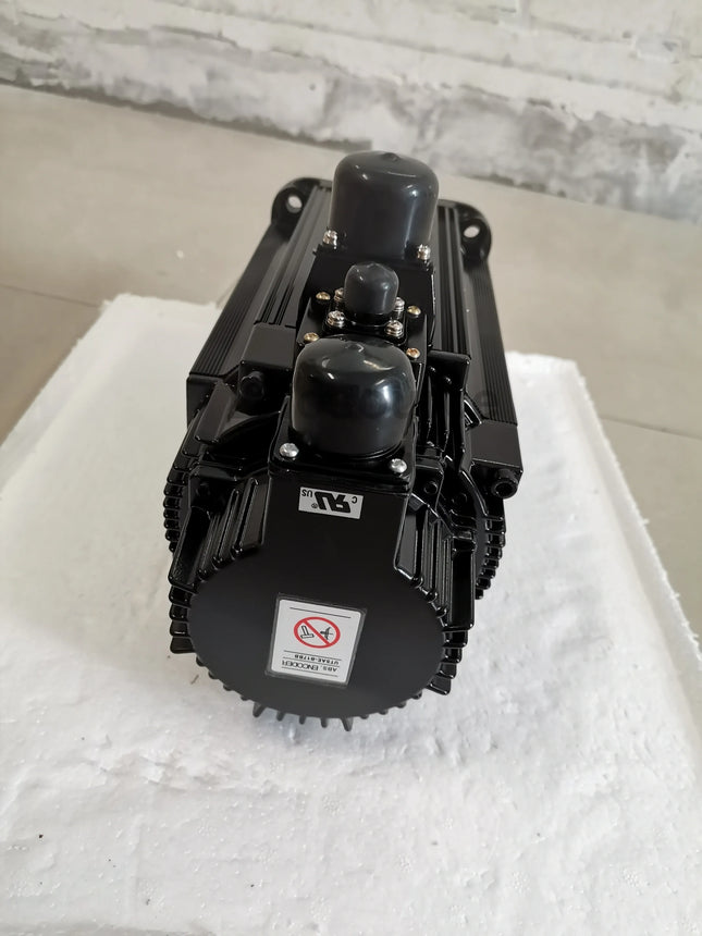 SGMSH-40D2A6H-OY Yaskawa Servo Motor AC Servo