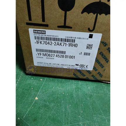 SIEMENS 1FK7042-2AK71-1RH0 Servo Motor - SIEMENS AC servo motor - Worldwide Shipping