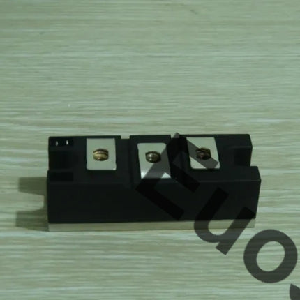 TD142N16KOF Infineon Thyristor Module