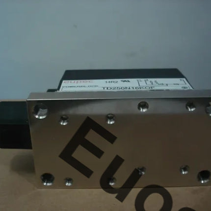 TD250N16KOF Infineon Thyristor Module